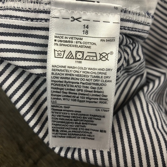 GAP Blue & White Striped Shorts w/ Pockets (size 14) - Picture 5 of 5